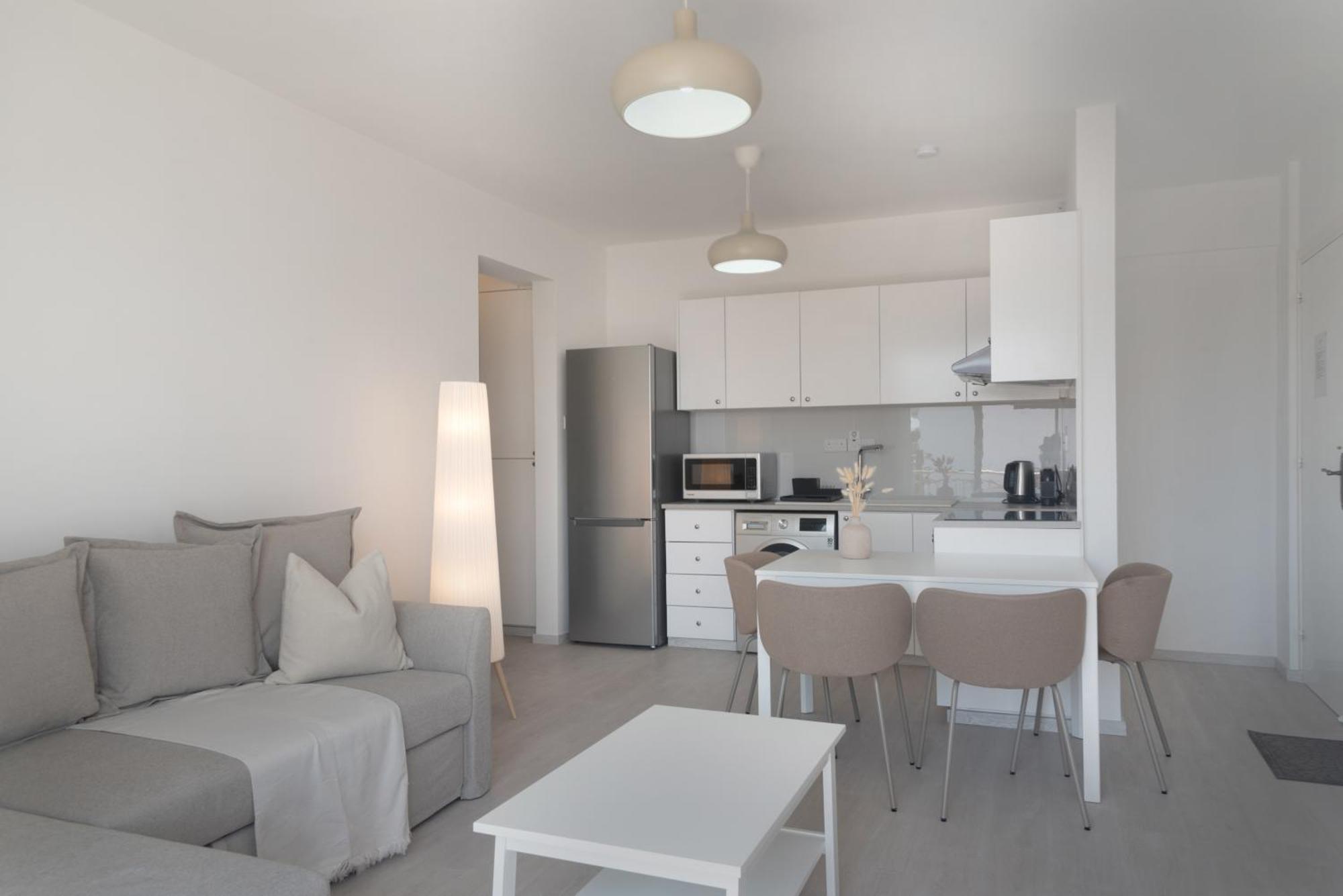 Apartment Phaedrus Living Terra Cotta Flat